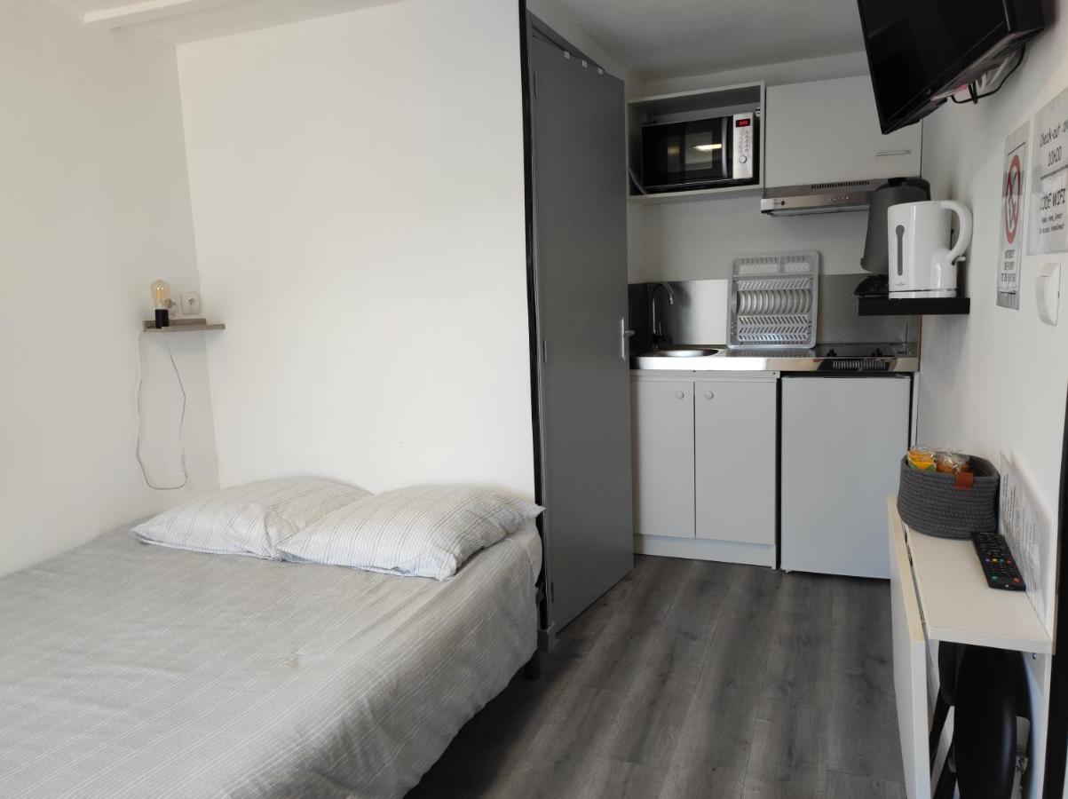 16 Rue Des Deportes Charmes  Экстерьер фото
